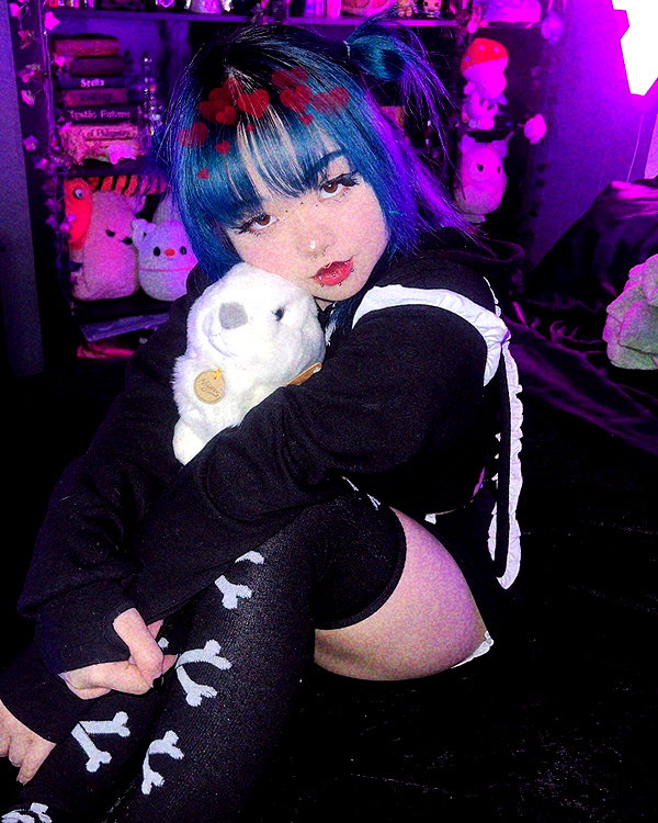 petitekitti instagram image archive image