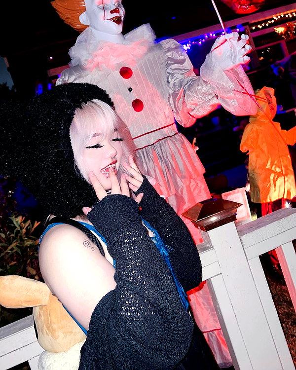 petitekitti instagram image archive image