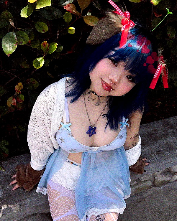petitekitti instagram image archive image