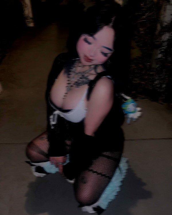 petitekitti instagram image archive image