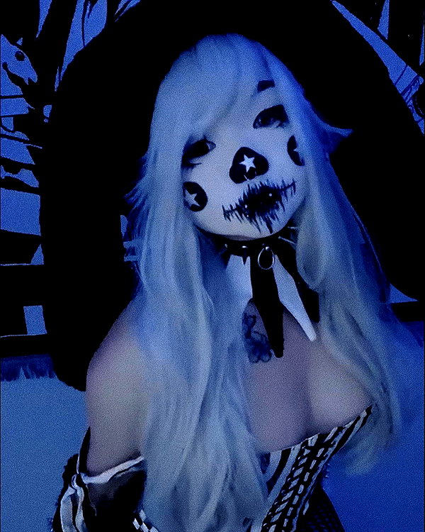 petitekitti instagram image archive image