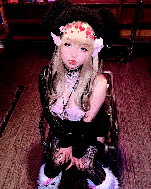 petitekitti instagram image archive image