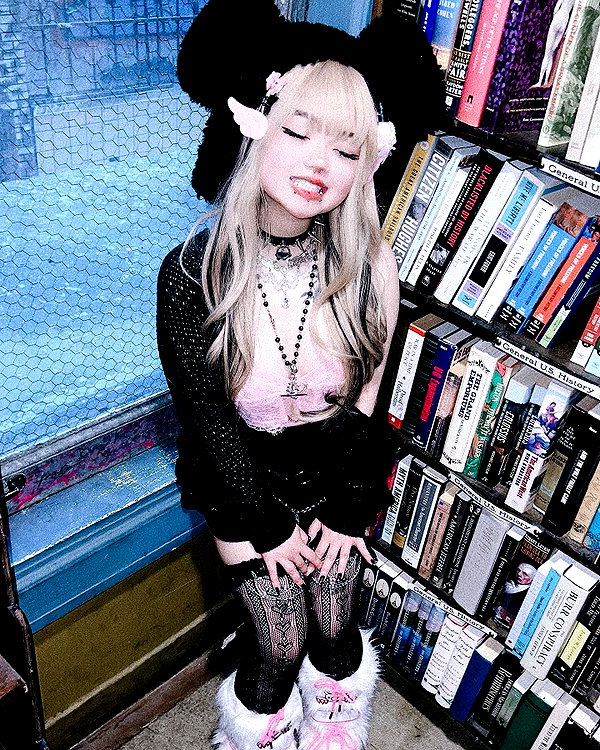 petitekitti instagram image archive image