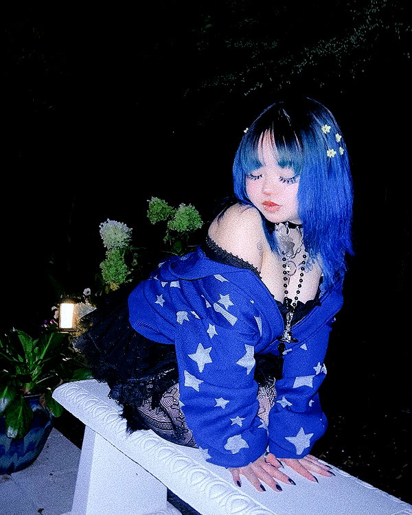 petitekitti instagram image archive image
