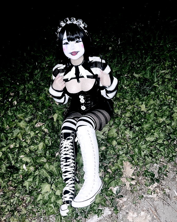 petitekitti instagram image archive image