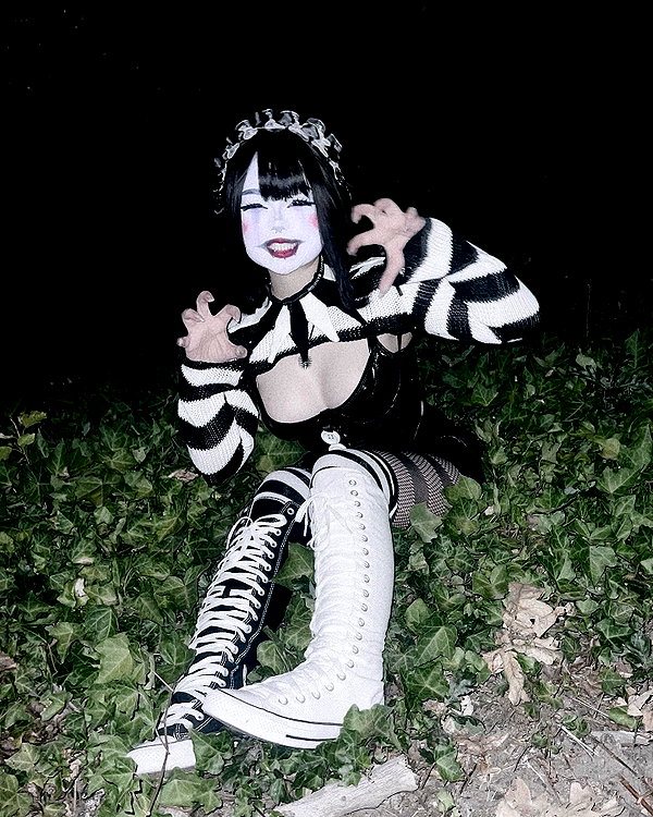 petitekitti instagram image archive image