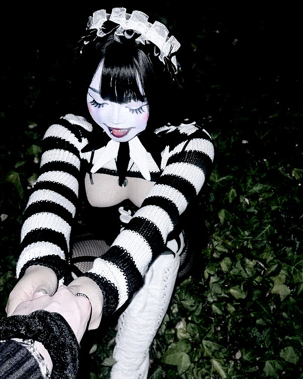 petitekitti instagram image archive image