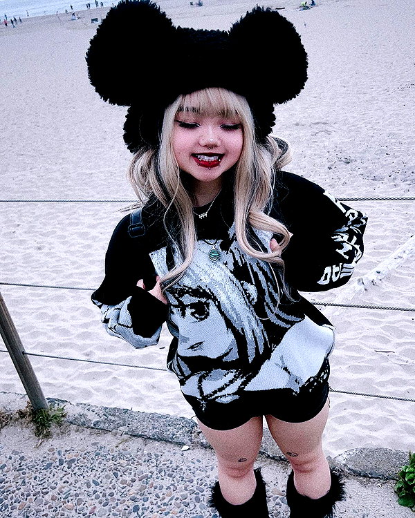petitekitti instagram image archive image