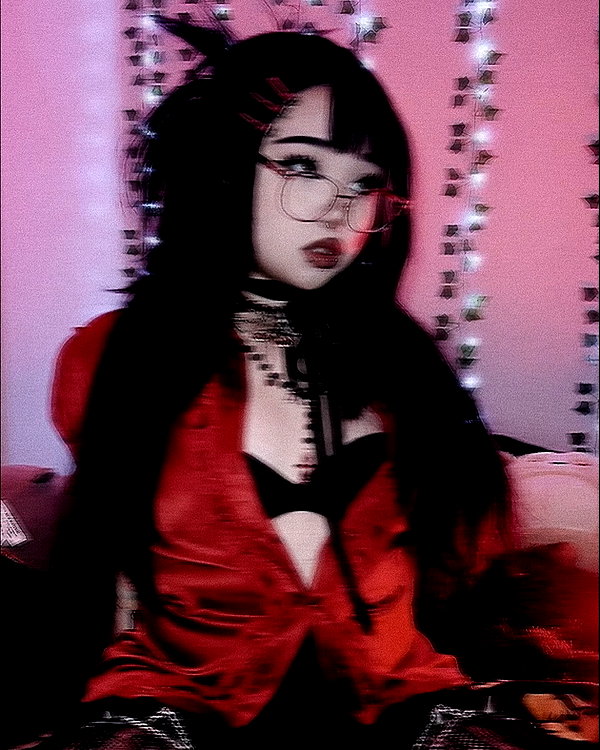 petitekitti instagram image archive image
