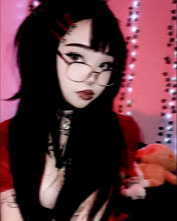 petitekitti instagram image archive image