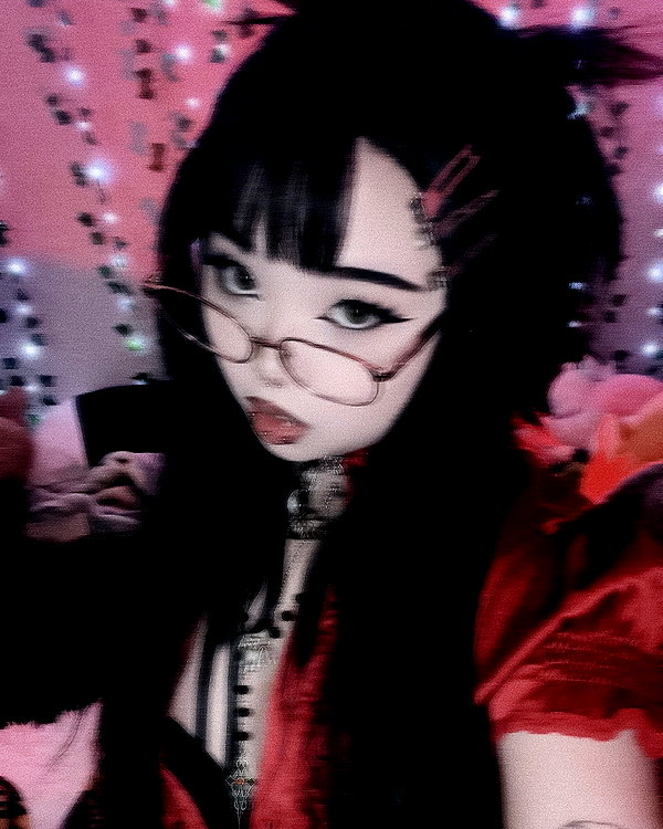 petitekitti instagram image archive image