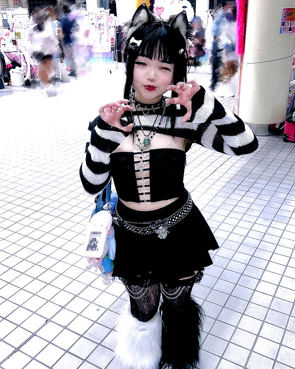 petitekitti instagram image archive image