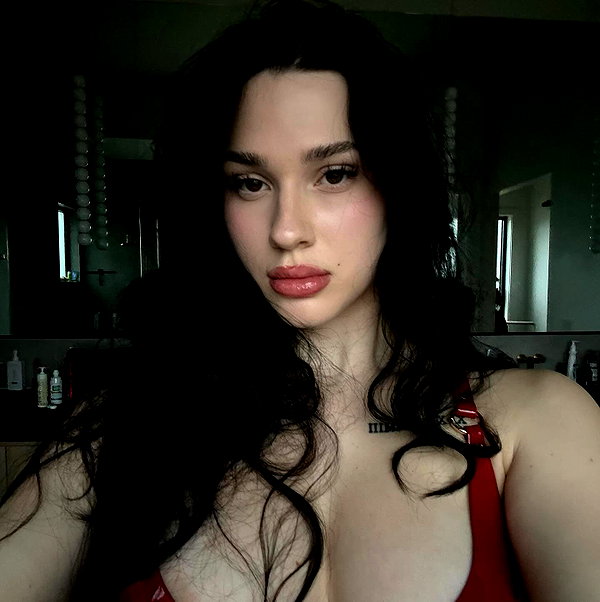 pinkbunnyworld instagram image archive image