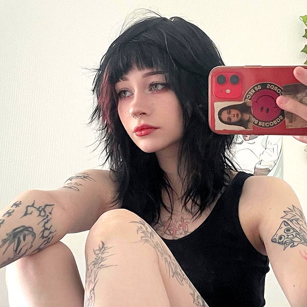 pinkyupurr instagram image archive image