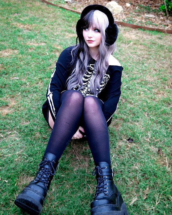 piper.foxx instagram image archive image