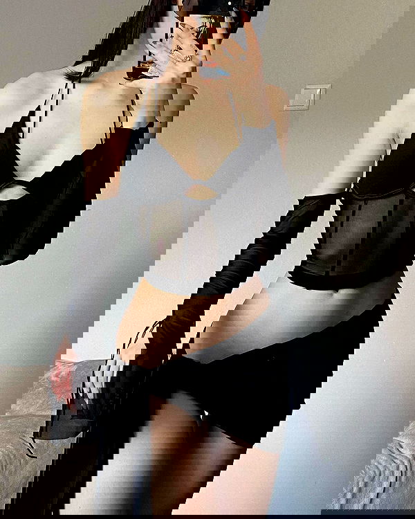 quincymood quincymood archive image