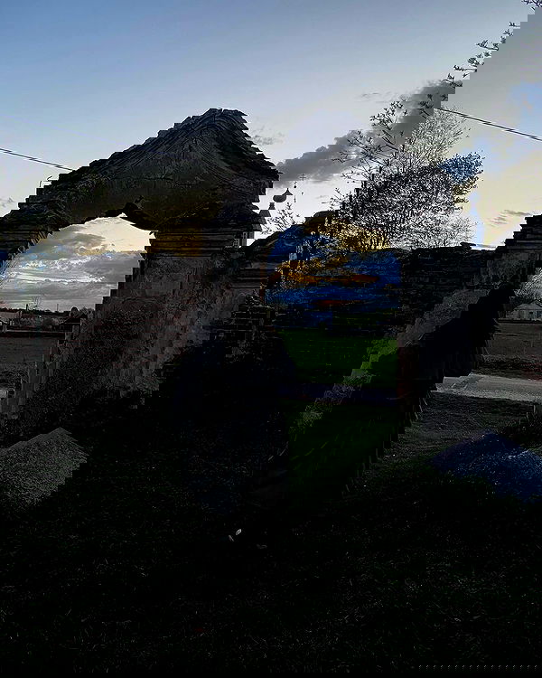 quincymood quincymood archive image