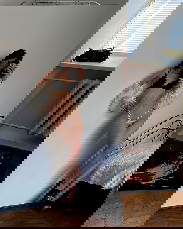 quincymood quincymood archive image