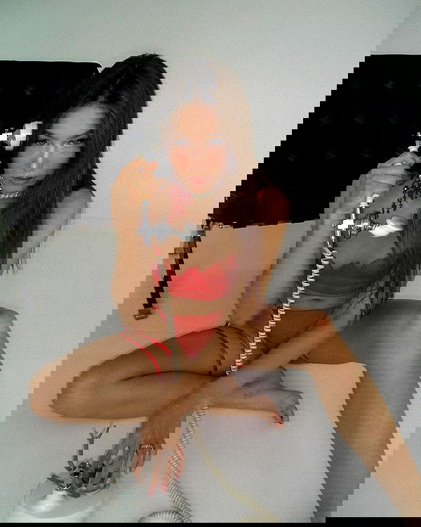 quincymood quincymood archive image