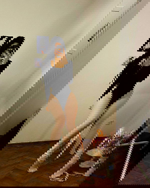 quincymood quincymood archive image