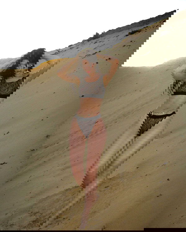 quincymood quincymood archive image