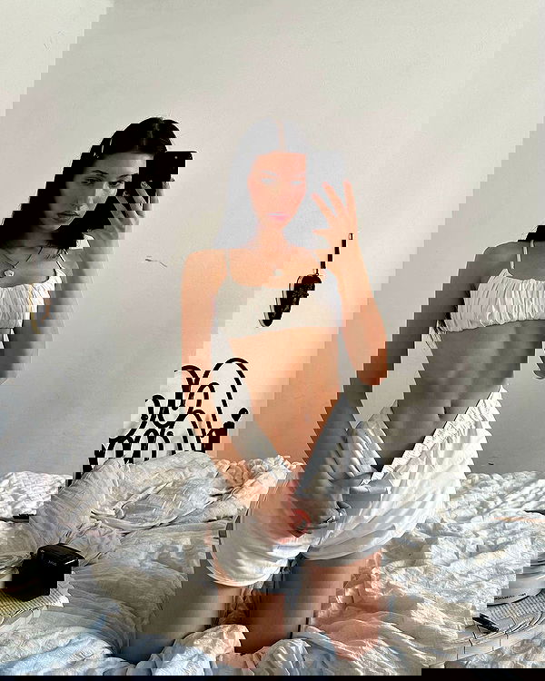 quincymood quincymood archive image