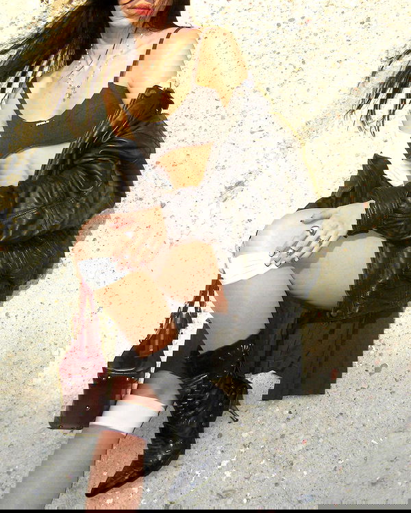 quincymood quincymood archive image