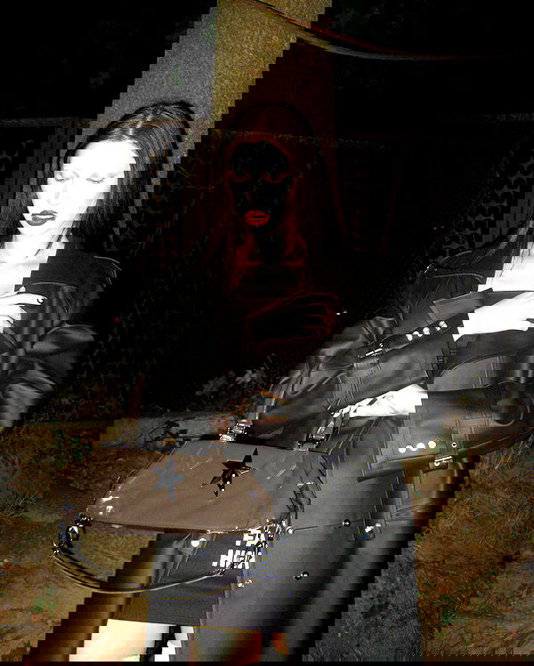 quincymood quincymood archive image