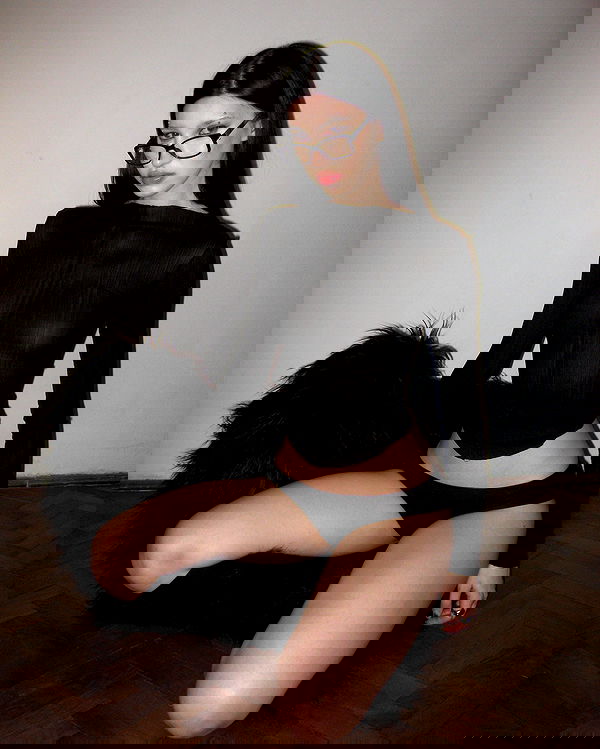 quincymood quincymood archive image