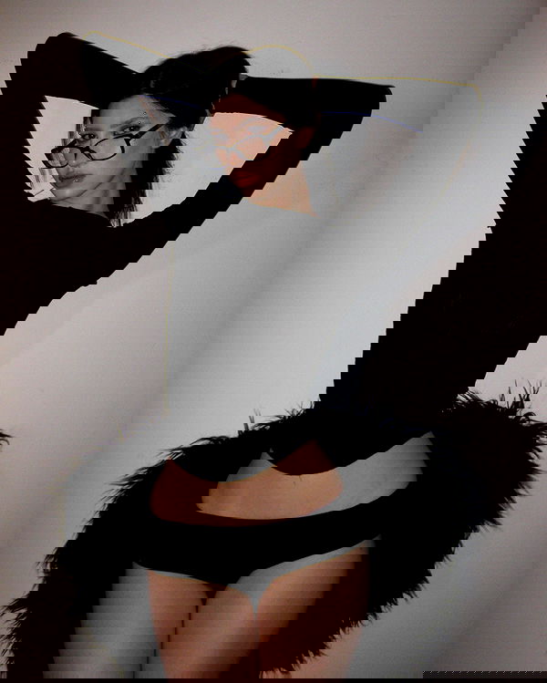 quincymood quincymood archive image