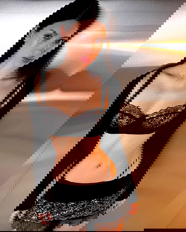 quincymood quincymood archive image