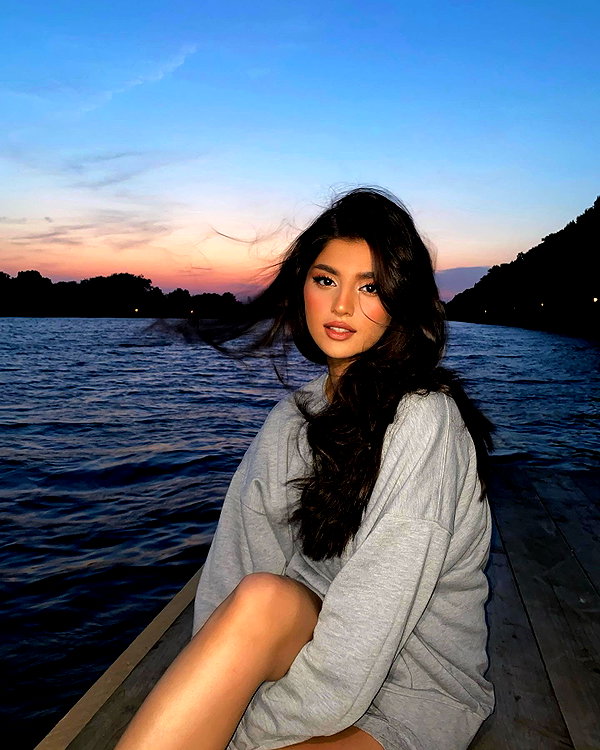 rashan.mh instagram image archive image
