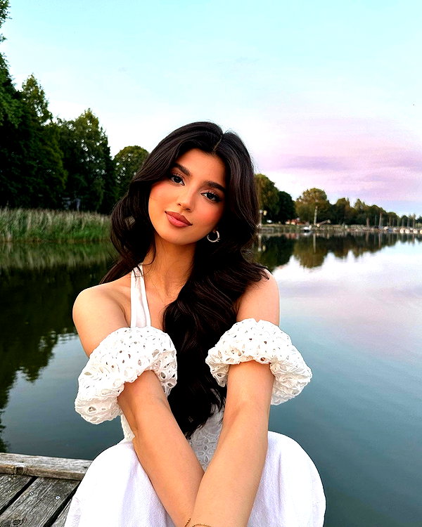 rashan.mh instagram image archive image