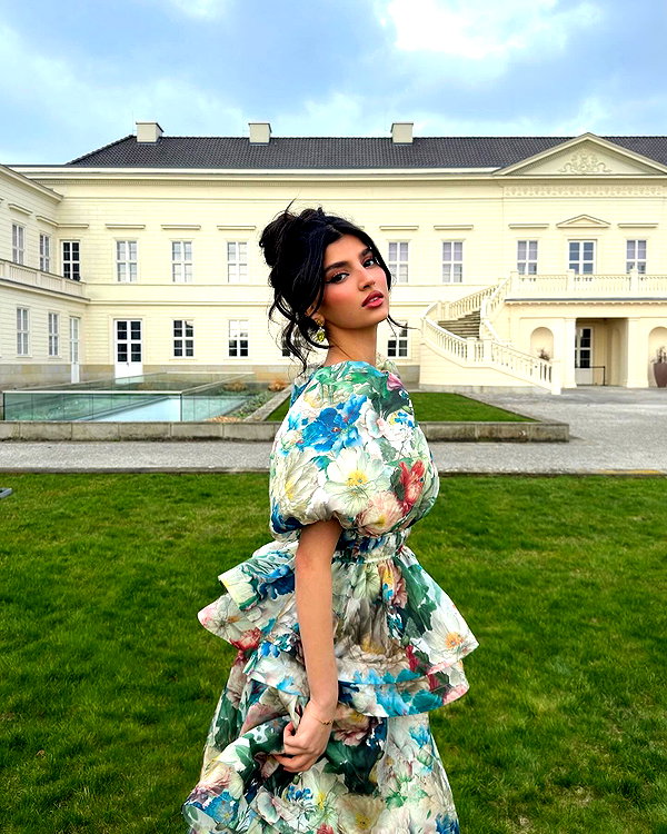 rashan.mh instagram image archive image