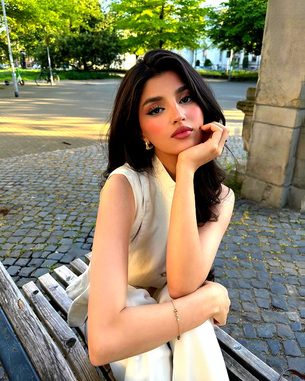 rashan.mh instagram image archive image