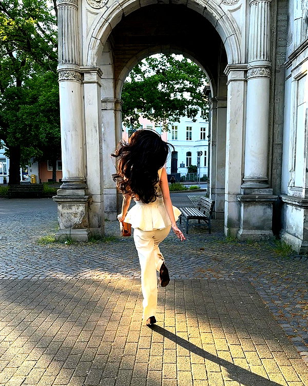 rashan.mh instagram image archive image