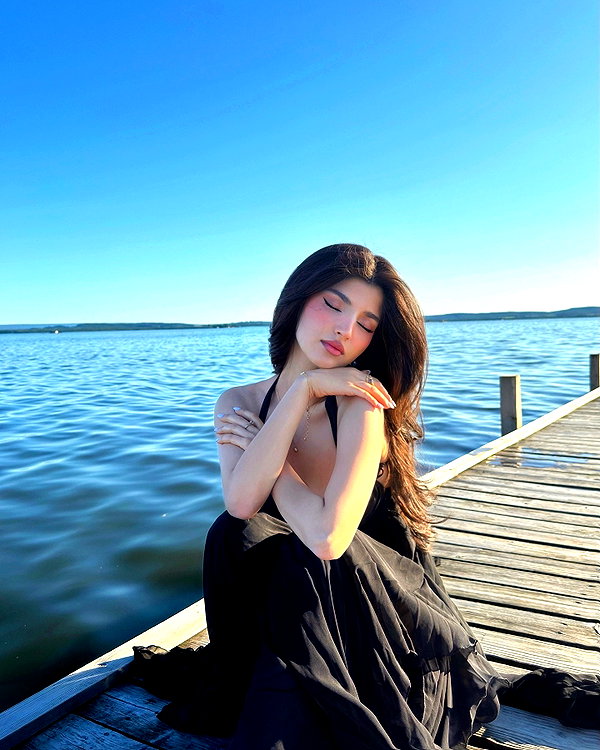 rashan.mh instagram image archive image