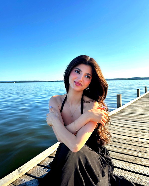 rashan.mh instagram image archive image