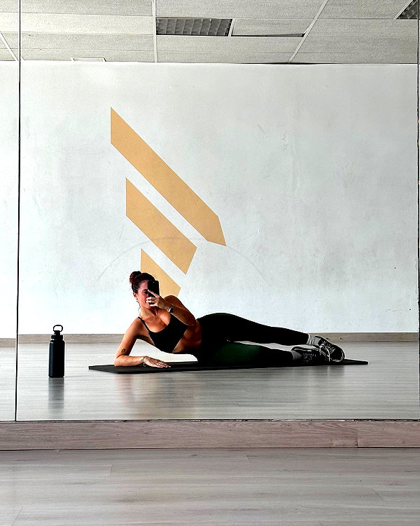 reebeccasanchezzz instagram image archive image