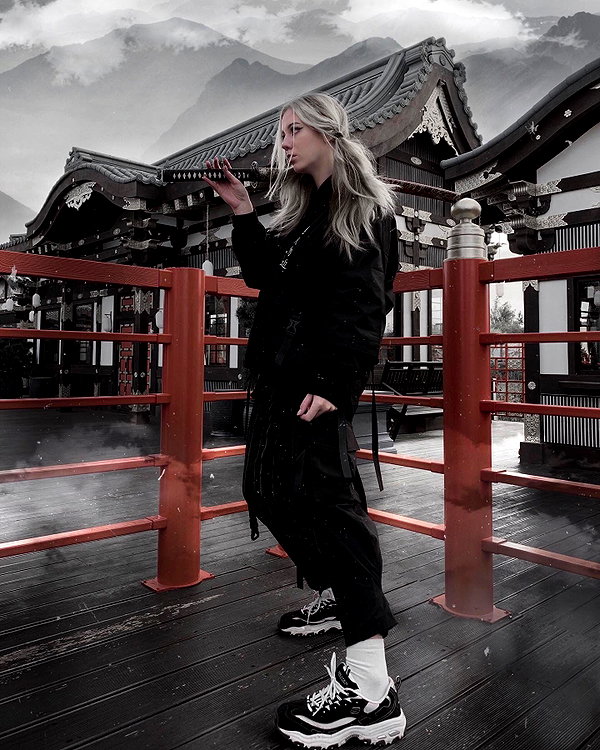 reyrri instagram image archive image