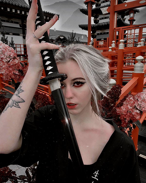 reyrri instagram image archive image