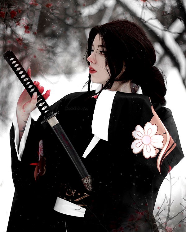 reyrri instagram image archive image