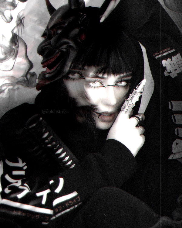 reyrri instagram image archive image
