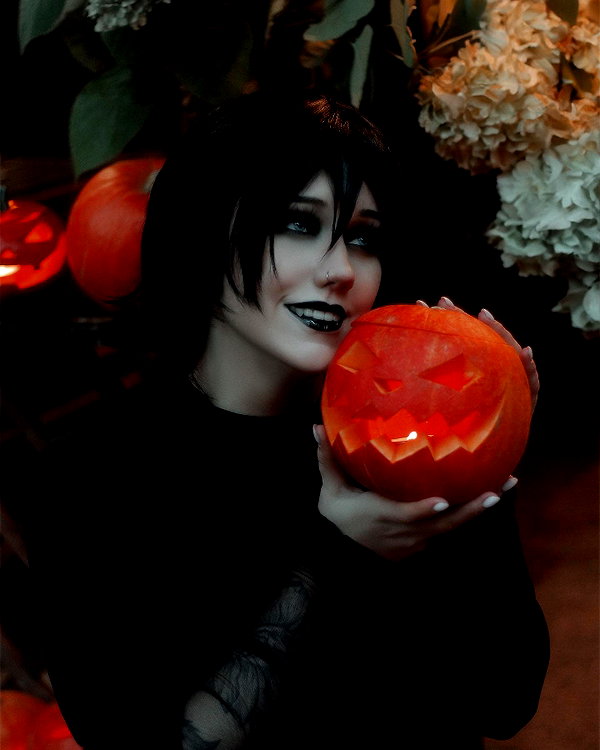 reyrri instagram image archive image