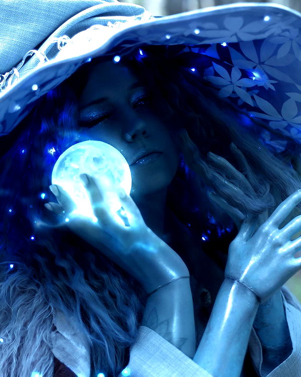 reyrri instagram image archive image