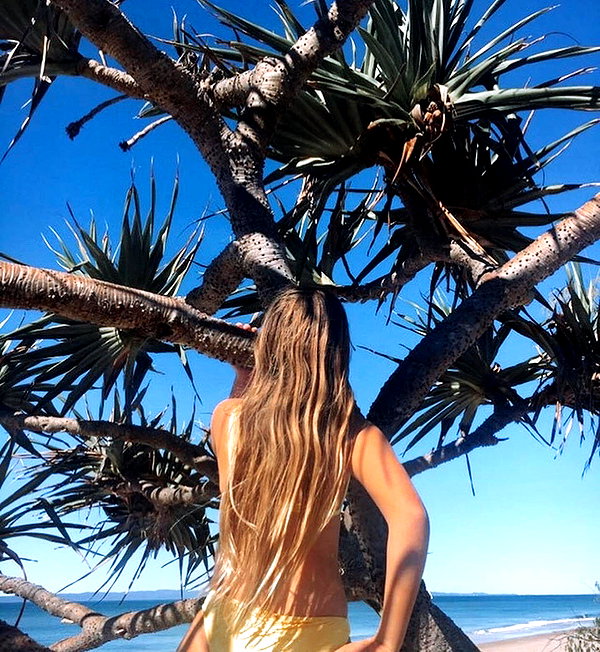 rhiannonmates instagram image archive image