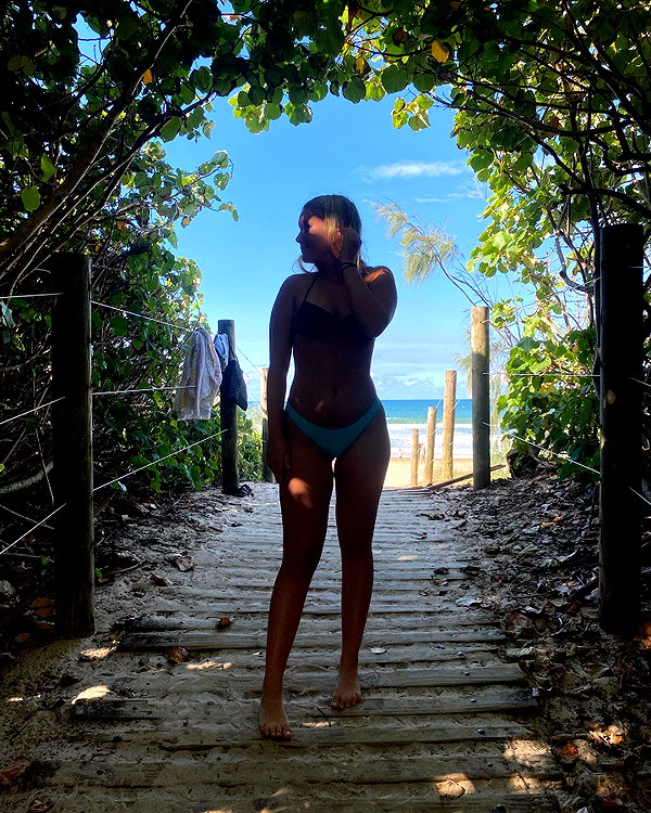 rhiannonmates instagram image archive image