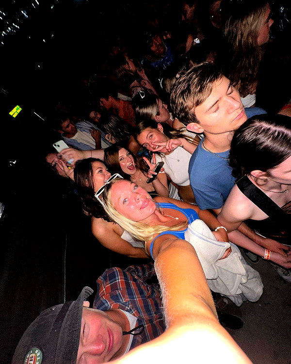 rhiannonmates instagram image archive image