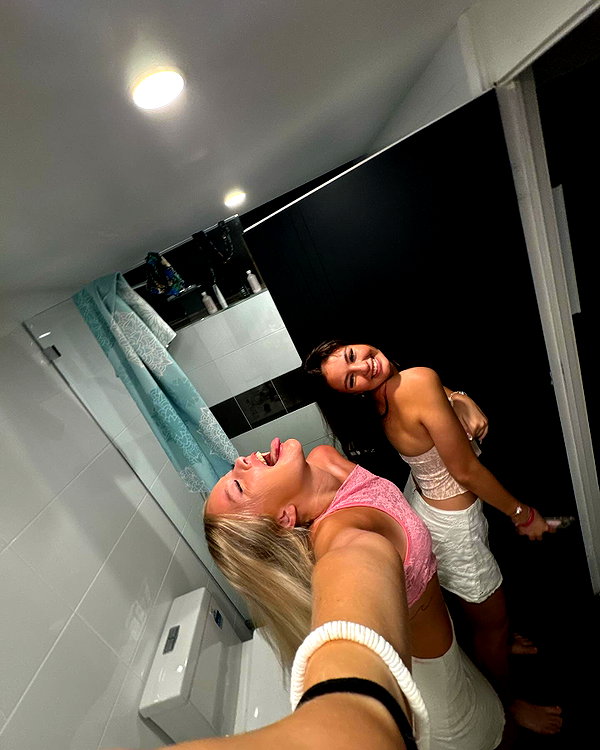 rhiannonmates instagram image archive image