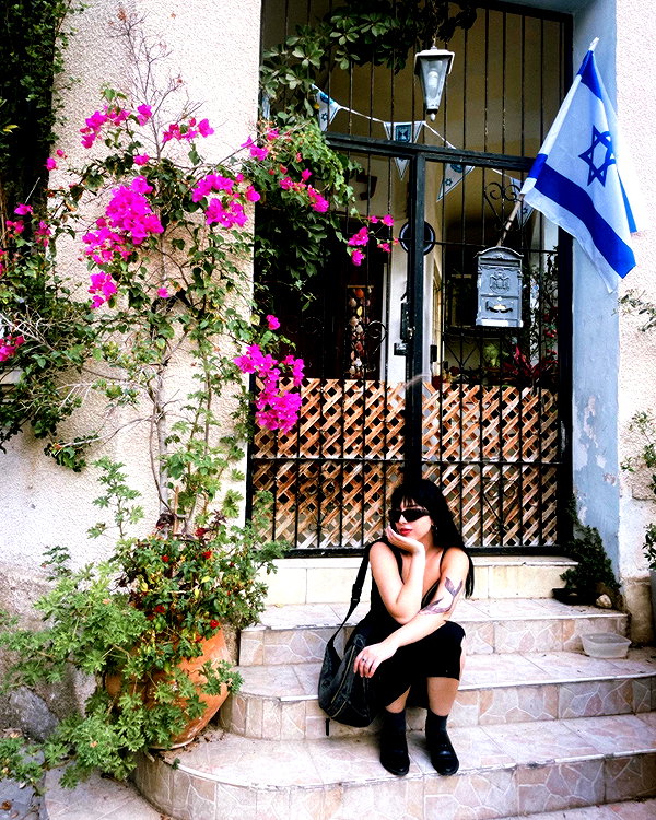 romy_lavi instagram image archive image